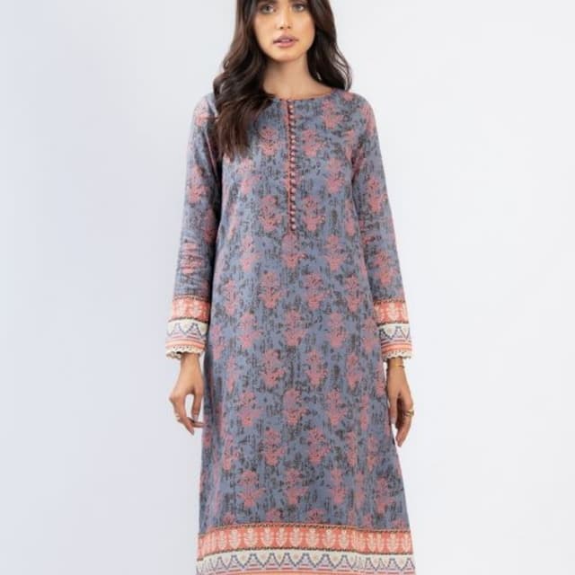 Alkaram Studio New volume Lawn AS226